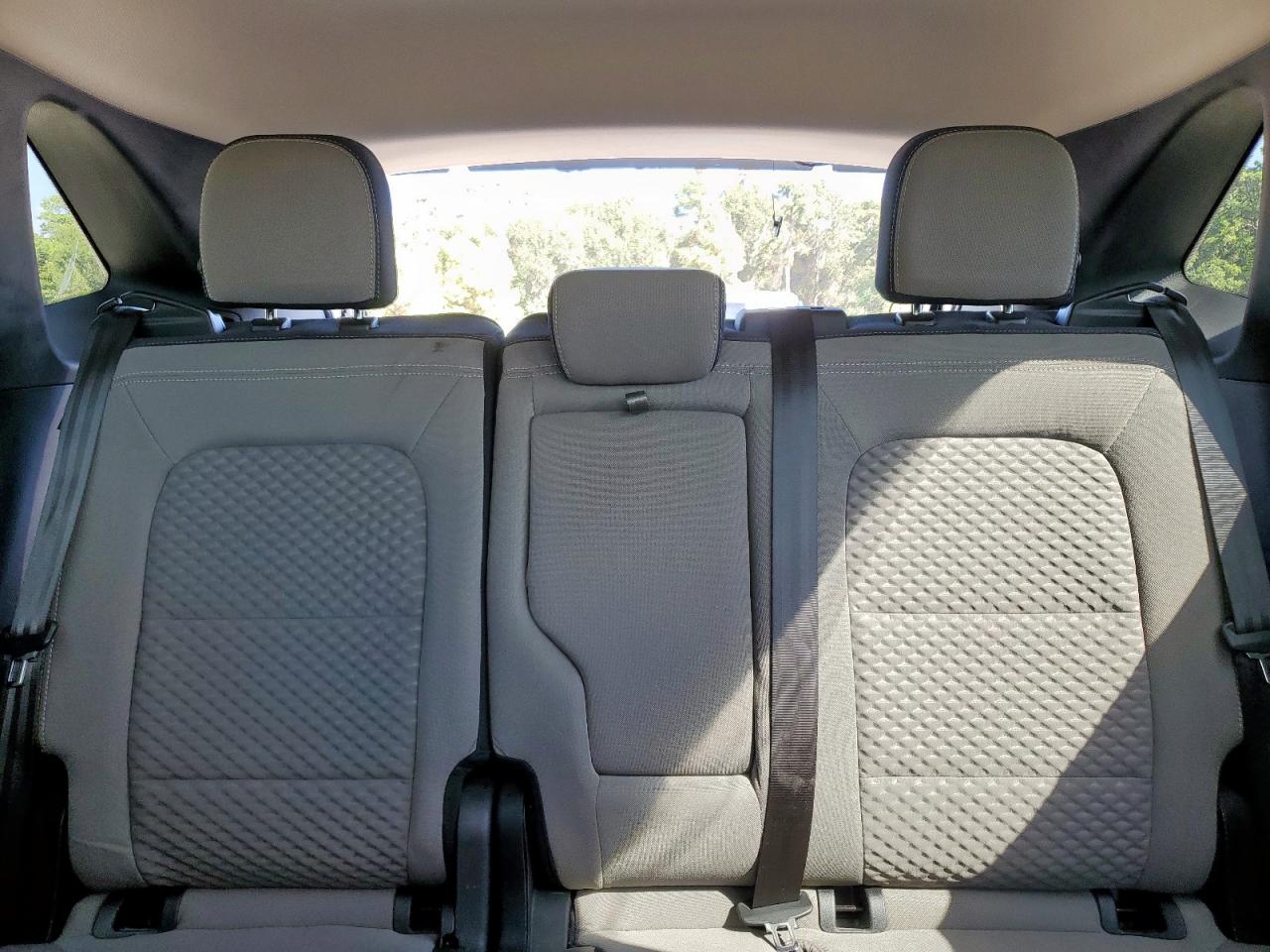 2020 Ford Escape Se VIN: 1FMCU0G6XLUA32734 Lot: 83823105