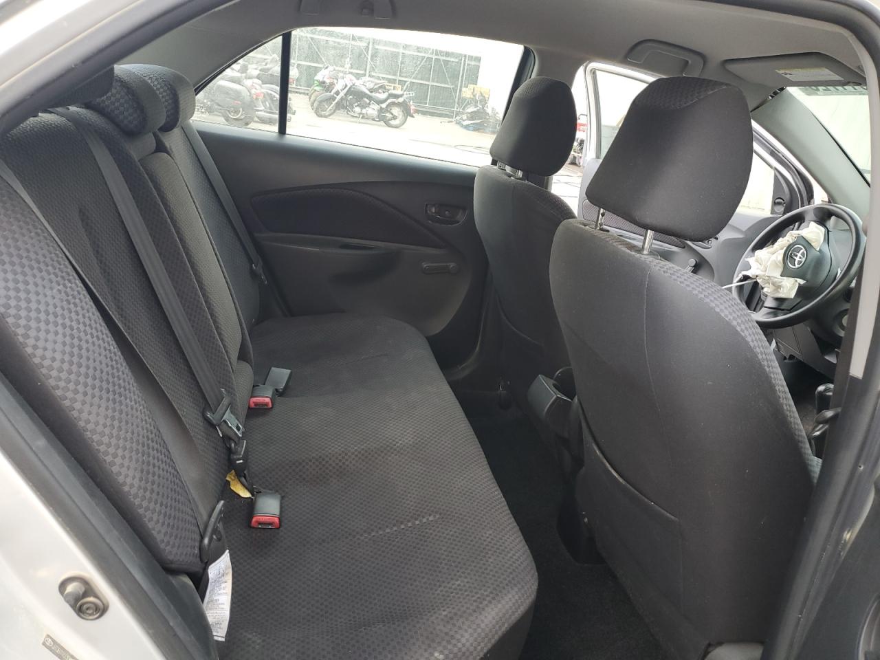 2008 Toyota Yaris VIN: JTDBT923081217713 Lot: 71511725