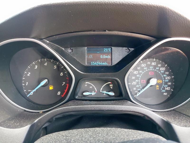 2011 FORD FOCUS ZETEC 125 