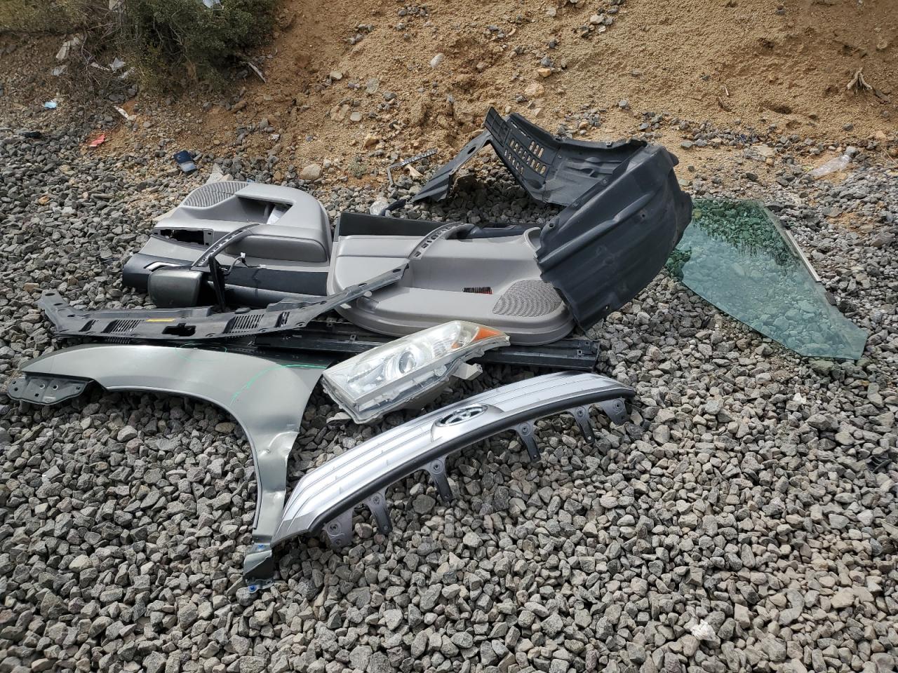 2013 Toyota Highlander Base VIN: 5TDBK3EH0DS177797 Lot: 81304895