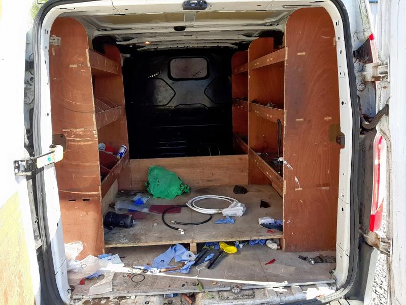 2015 FORD TRANSIT CUSTOM 