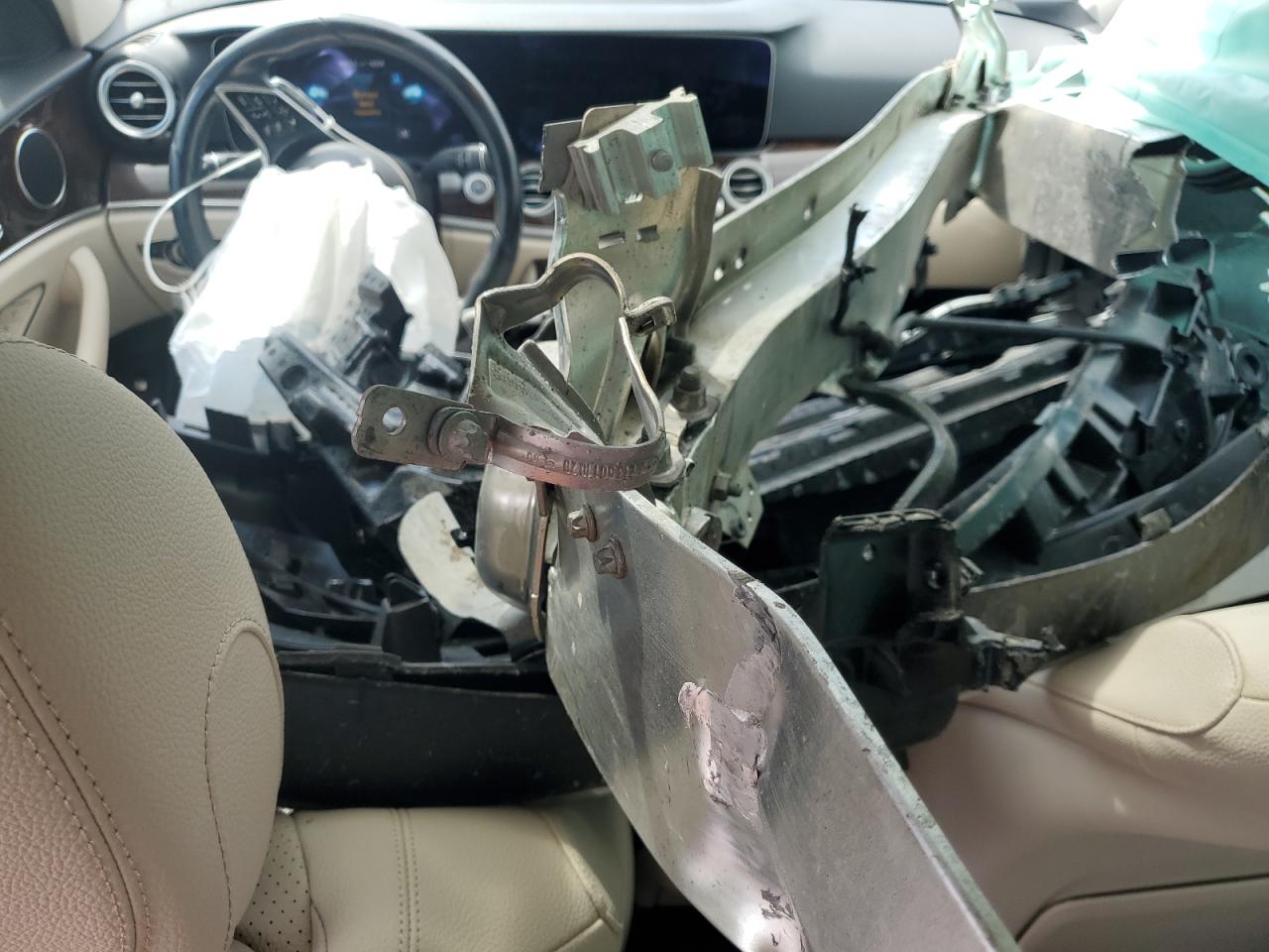 2021 Mercedes-Benz E 350 VIN: W1KZF8DB1MA990565 Lot: 71715065