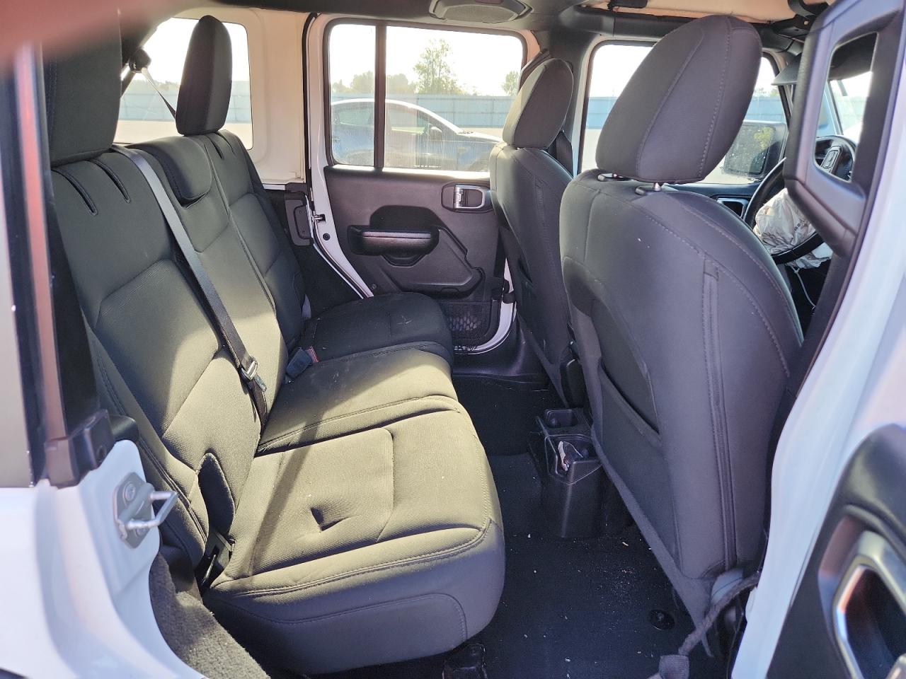 2020 Jeep Wrangler Unlimited Sport VIN: 1C4HJXDNXLW220312 Lot: 85707445