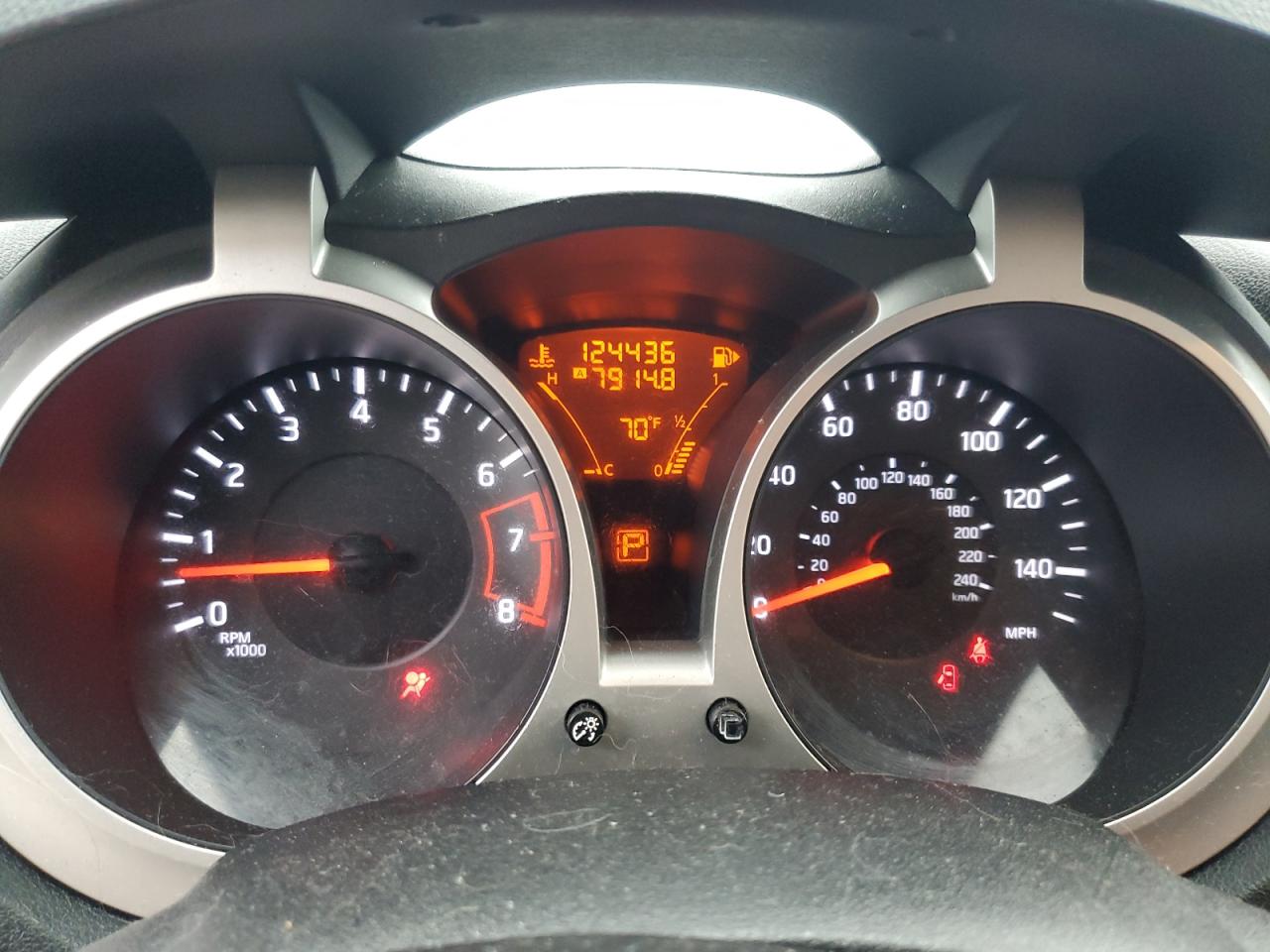 2013 Nissan Juke S VIN: JN8AF5MV7DT211209 Lot: 83782885