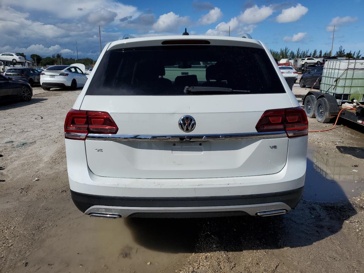 2018 Volkswagen Atlas Se VIN: 1V2DR2CA7JC506107 Lot: 82087765