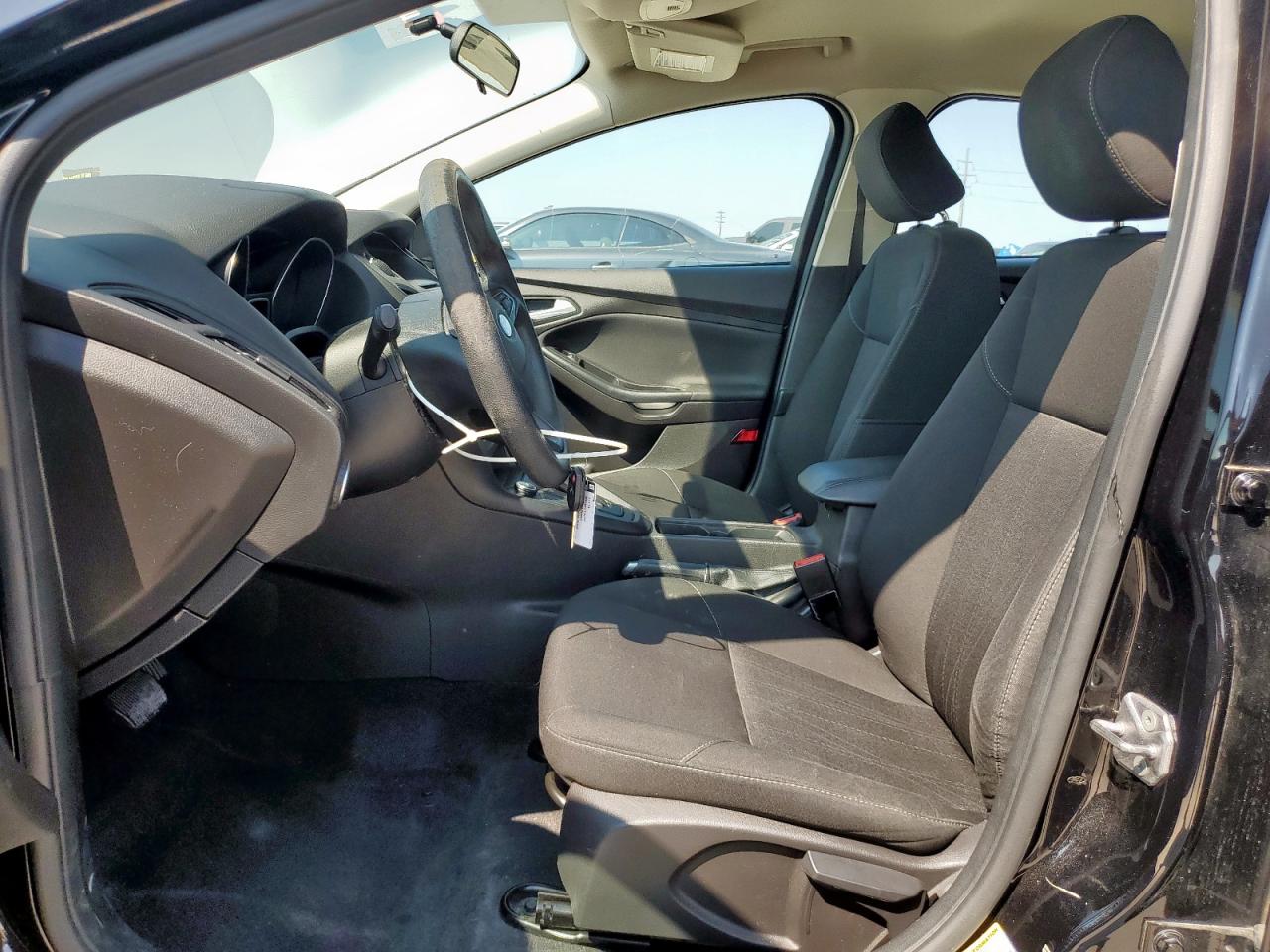 2016 Ford Focus Se VIN: 1FADP3K23GL394914 Lot: 71978745