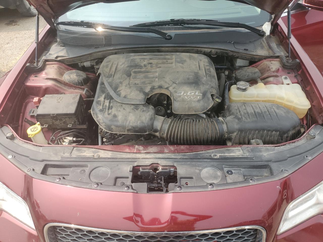 2018 Chrysler 300 Touring VIN: 2C3CCAAG5JH340560 Lot: 71191425