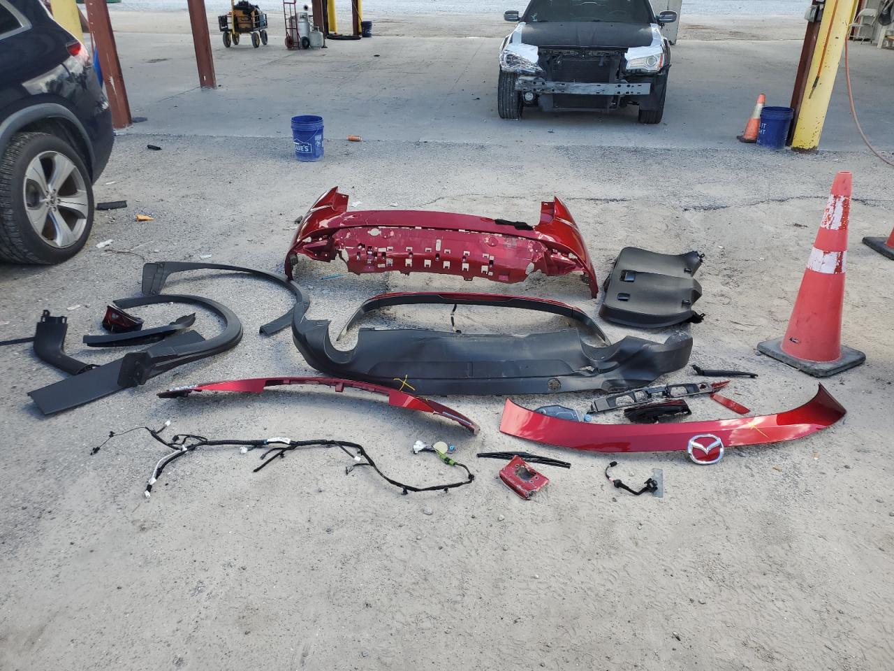 2023 Mazda Cx-5 Premium VIN: JM3KFBDM4P0167429 Lot: 84047485