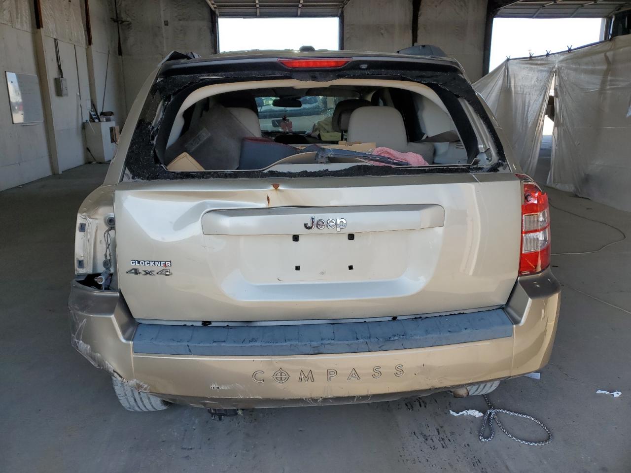 2010 Jeep Compass Sport VIN: 1J4NF1FB5AD642964 Lot: 70879735