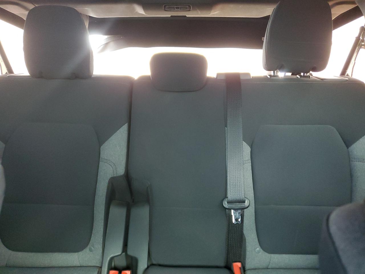 2022 Ford Bronco Base VIN: 1FMDE5BHXNLA93226 Lot: 81487455