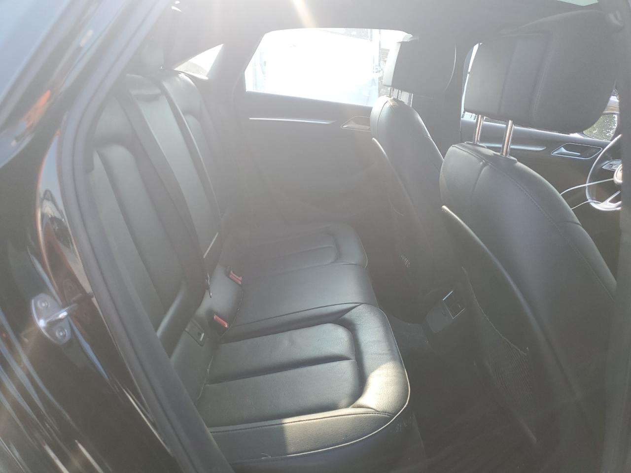 2017 Audi A3 Premium Plus VIN: WAUJ8GFF0H1047386 Lot: 80285815