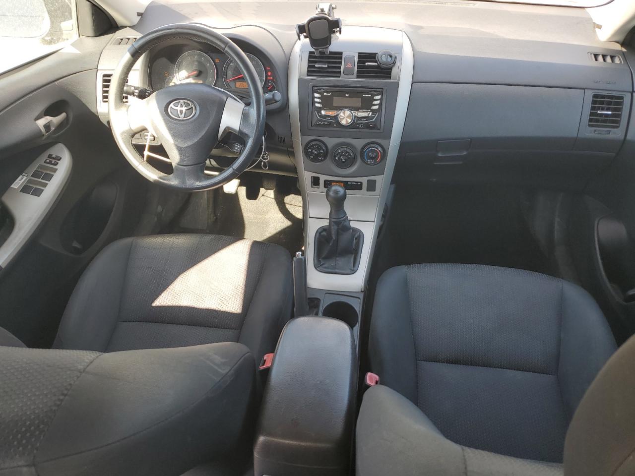 2010 Toyota Corolla Base VIN: 2T1BU4EEXAC476868 Lot: 84241265