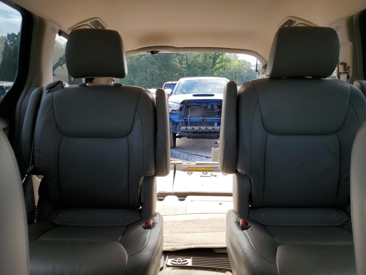 2005 Toyota Sienna Xle VIN: 5TDZA22C45S250384 Lot: 84029255