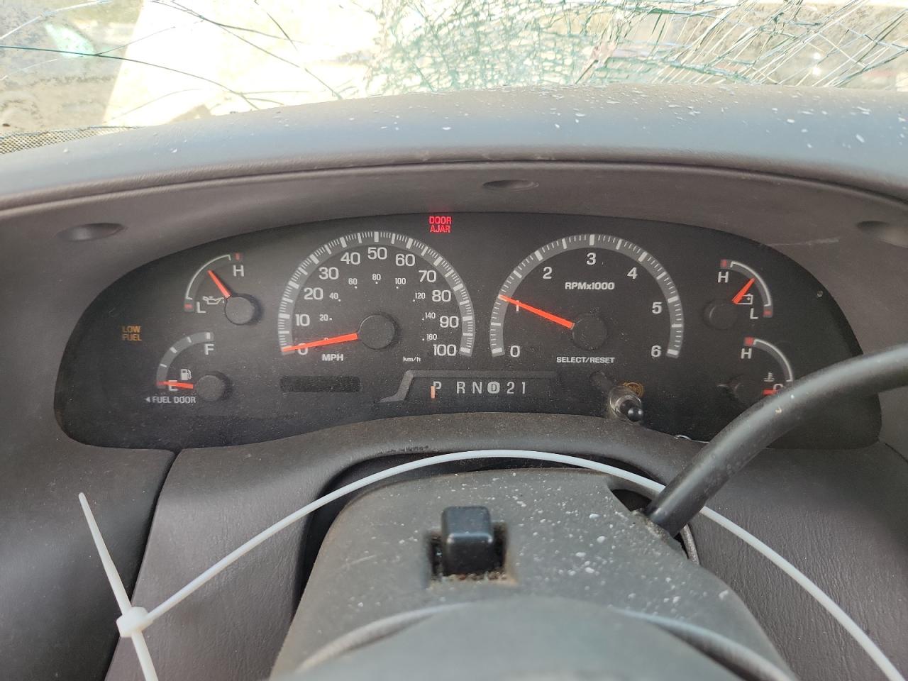 2001 Ford F150 VIN: 1FTRX17L01NA33769 Lot: 83769445