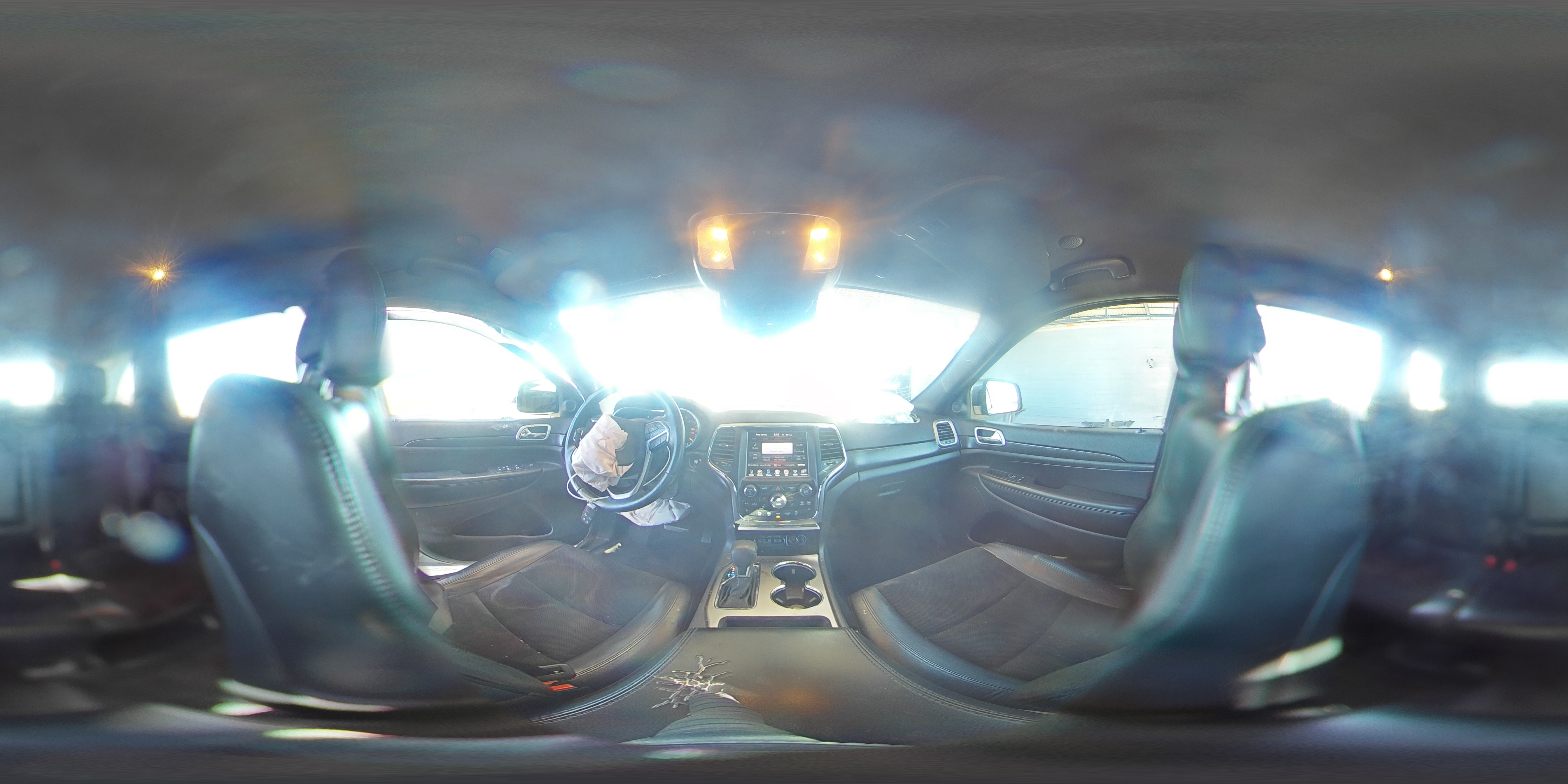 2018 Jeep Grand Cherokee Laredo VIN: 1C4RJFAGXJC105194 Lot: 82058445