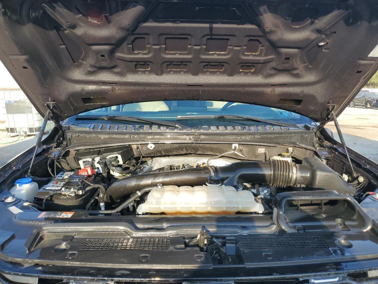 2024 Ford Expedition Limited VIN: 1FMJU2A83REA53893 Lot: 83930855