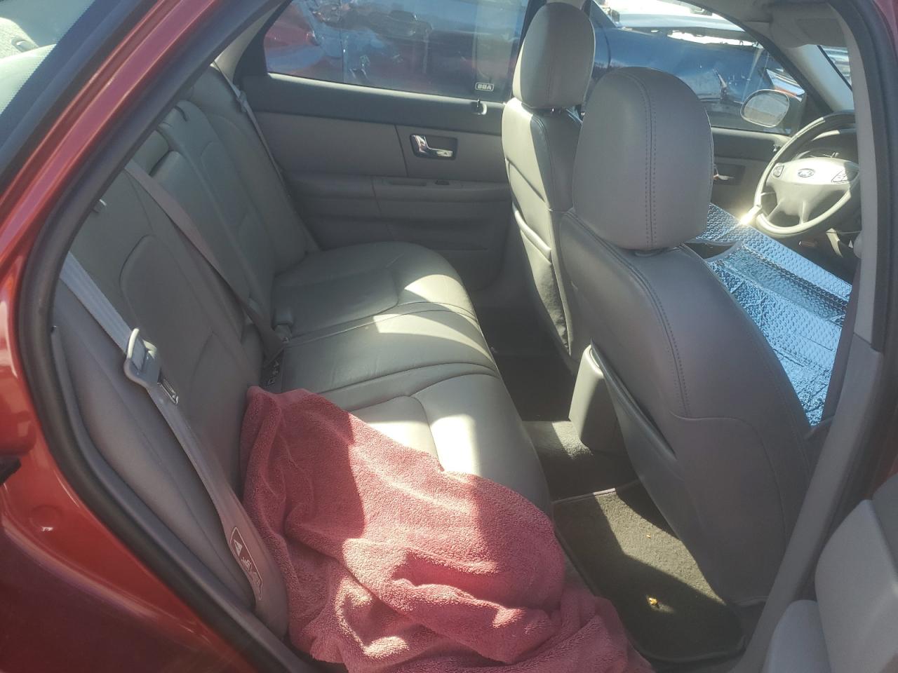 2000 Ford Taurus Sel VIN: 1FAFP56S5YA117127 Lot: 84476935