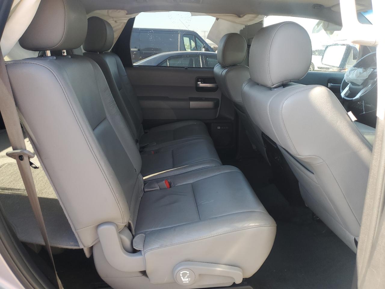 2017 Toyota Sequoia Limited VIN: 5TDJW5G14HS154427 Lot: 84643005