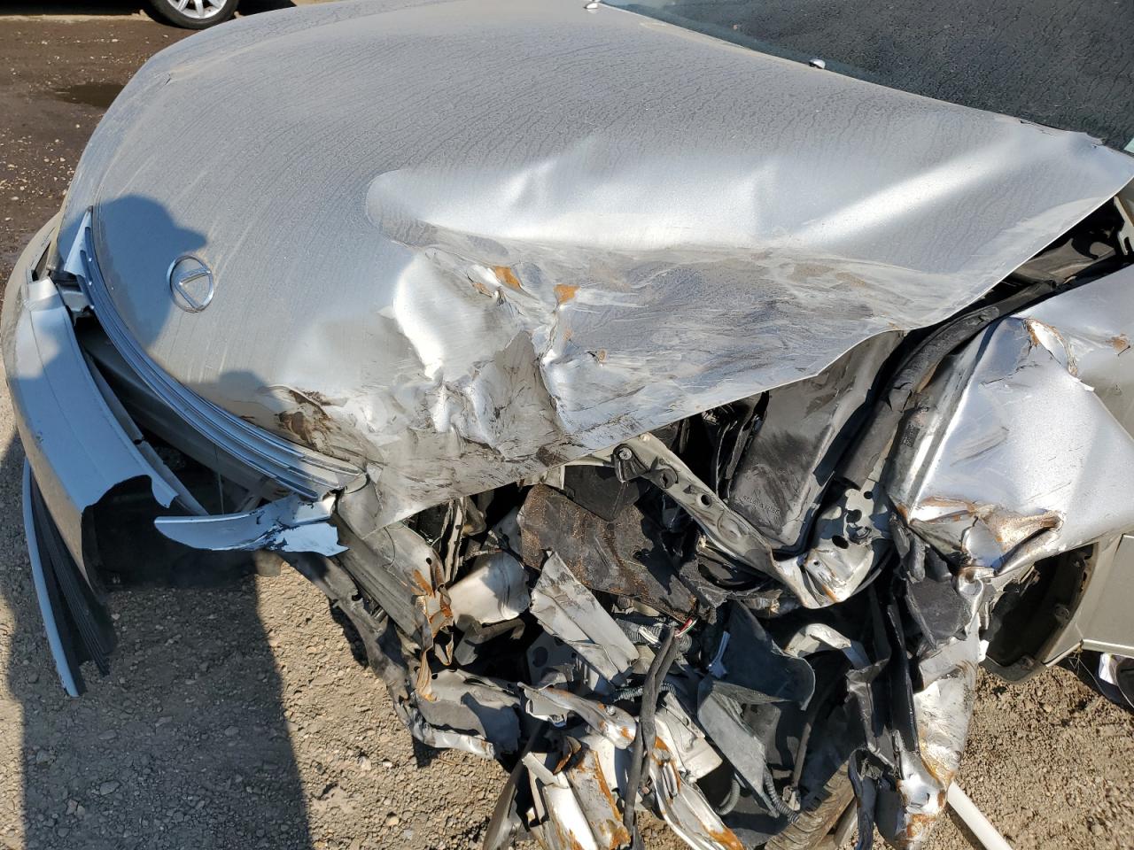 2004 Lexus Es 330 VIN: JTHBA30G040001545 Lot: 71302145