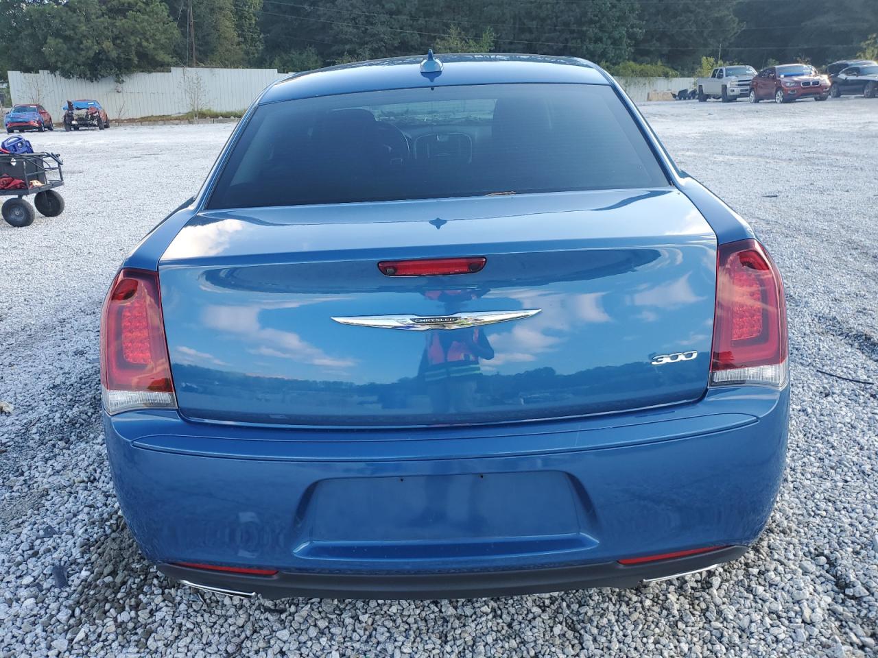 2020 Chrysler 300 Touring VIN: 2C3CCAAG8LH158855 Lot: 81879515