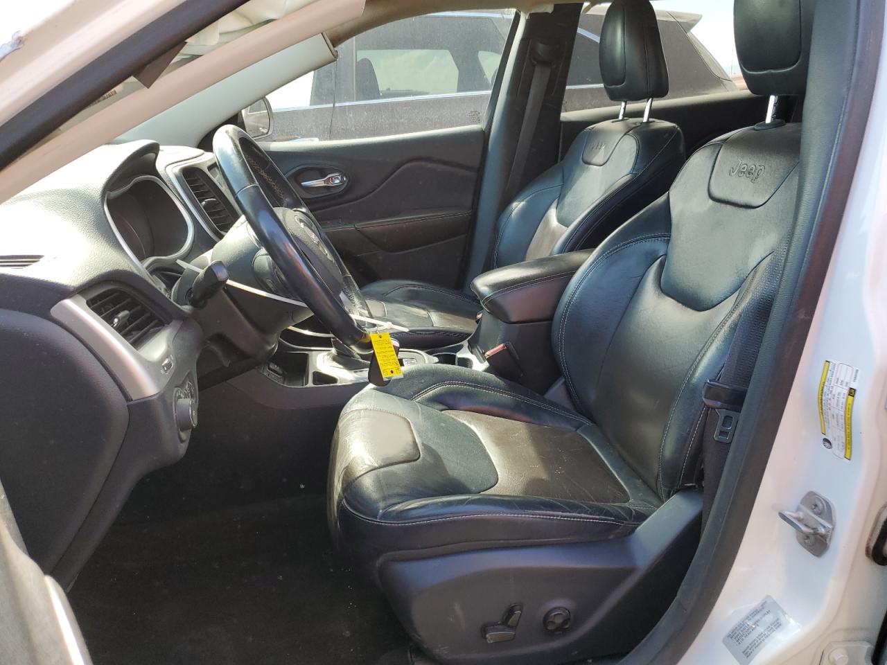 2015 Jeep Cherokee Limited VIN: 1C4PJLDB8FW532465 Lot: 81077225