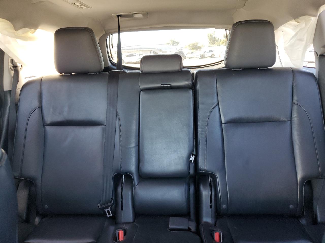 2015 Toyota Highlander Xle VIN: 5TDKKRFHXFS096536 Lot: 72046145