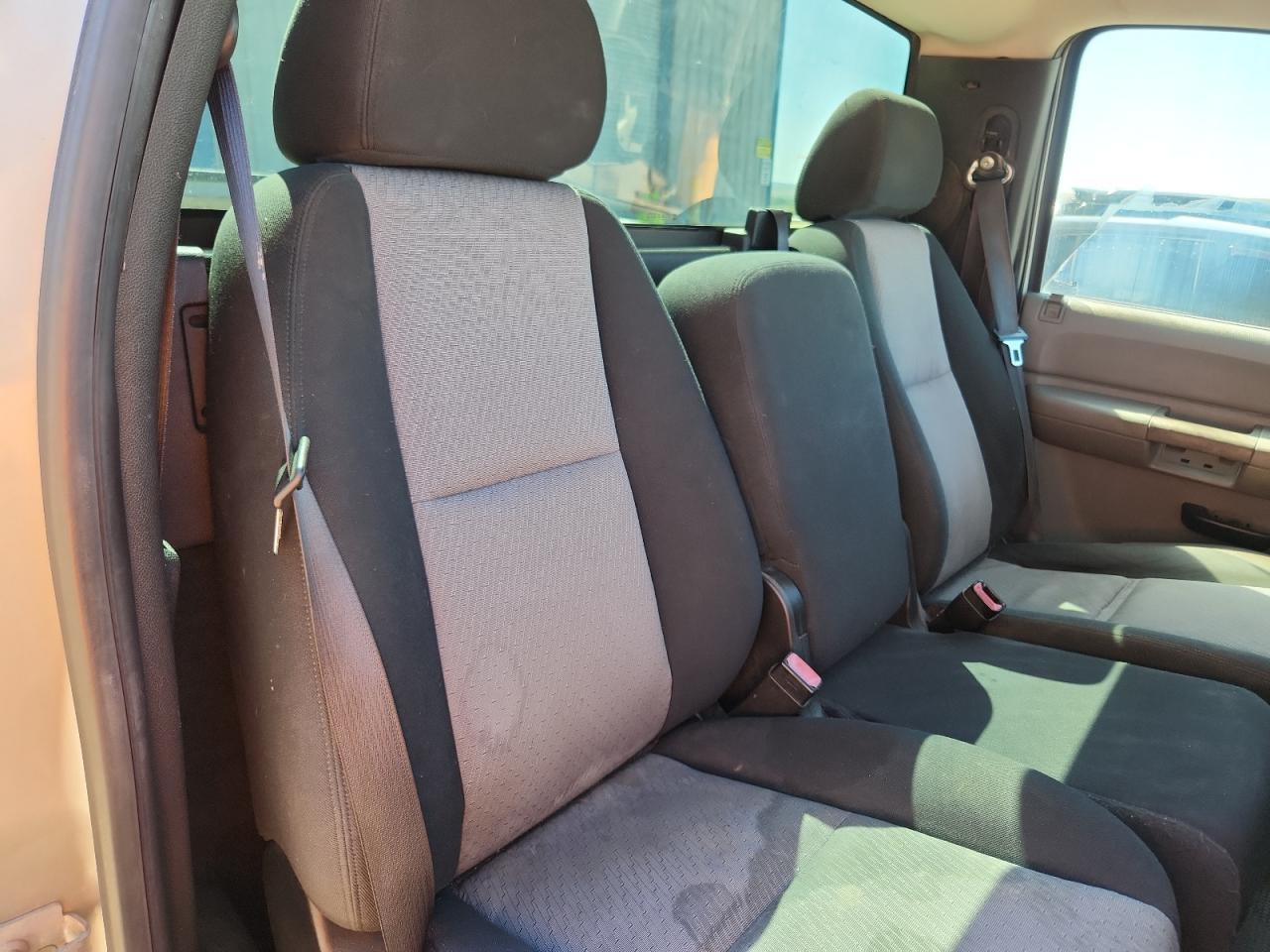 2008 Chevrolet Silverado C1500 VIN: 1GCEC14X98Z137973 Lot: 80825505