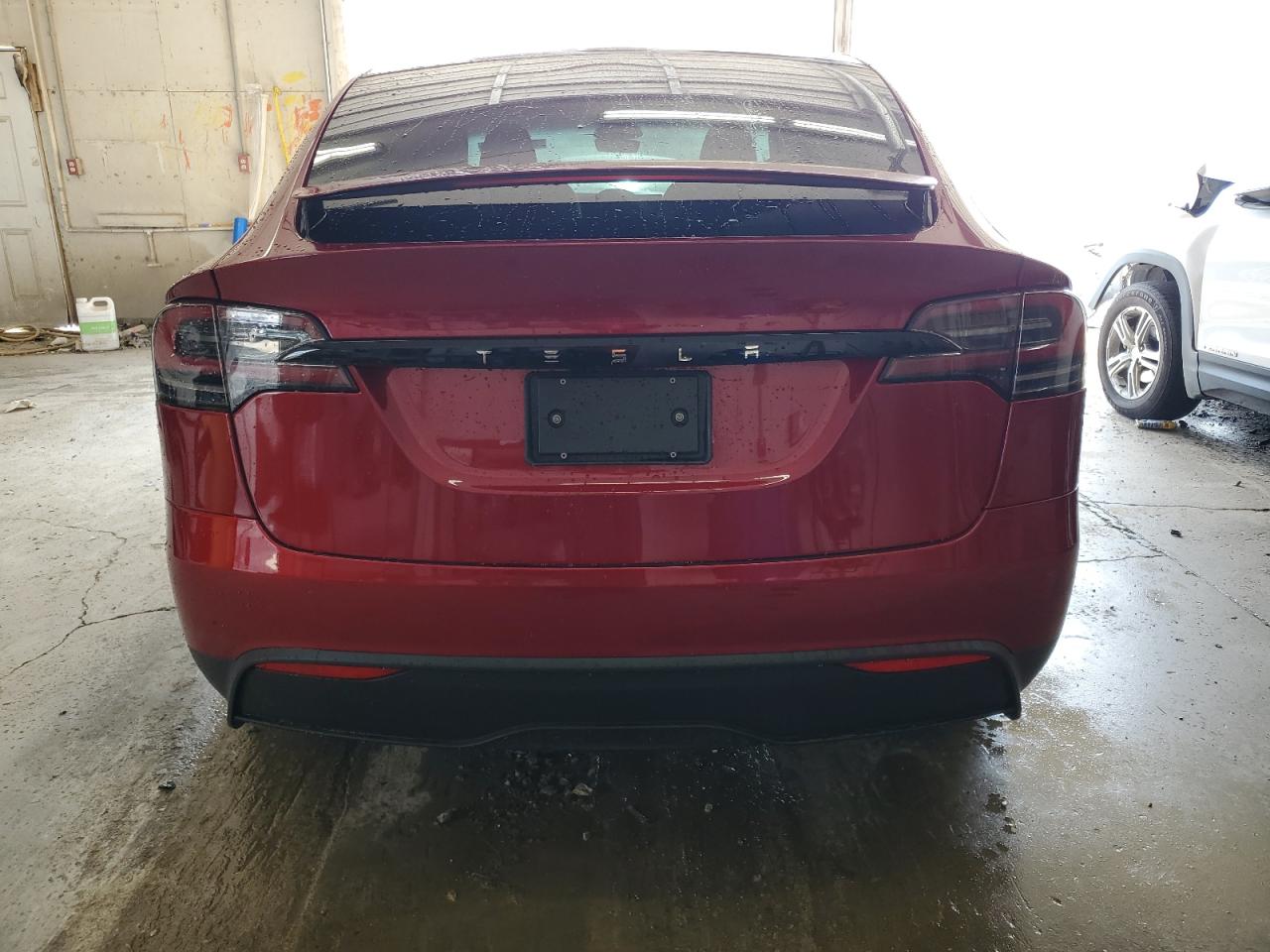 2025 Tesla Model X VIN: 7SAXCDE54SF469424 Lot: 71544155