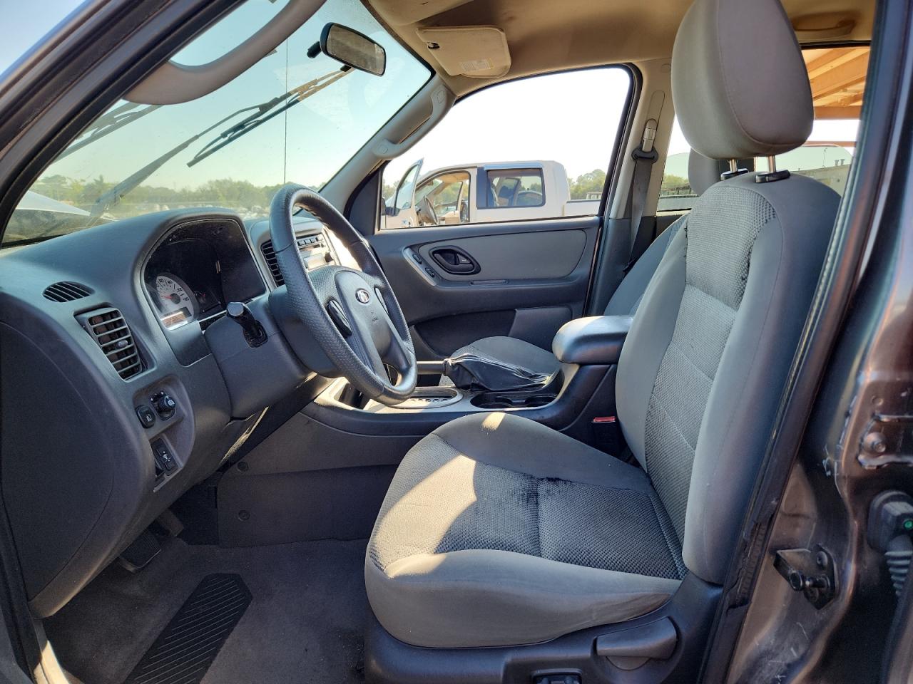 2005 Ford Escape Xlt VIN: 1FMYU031X5KA32263 Lot: 84467765