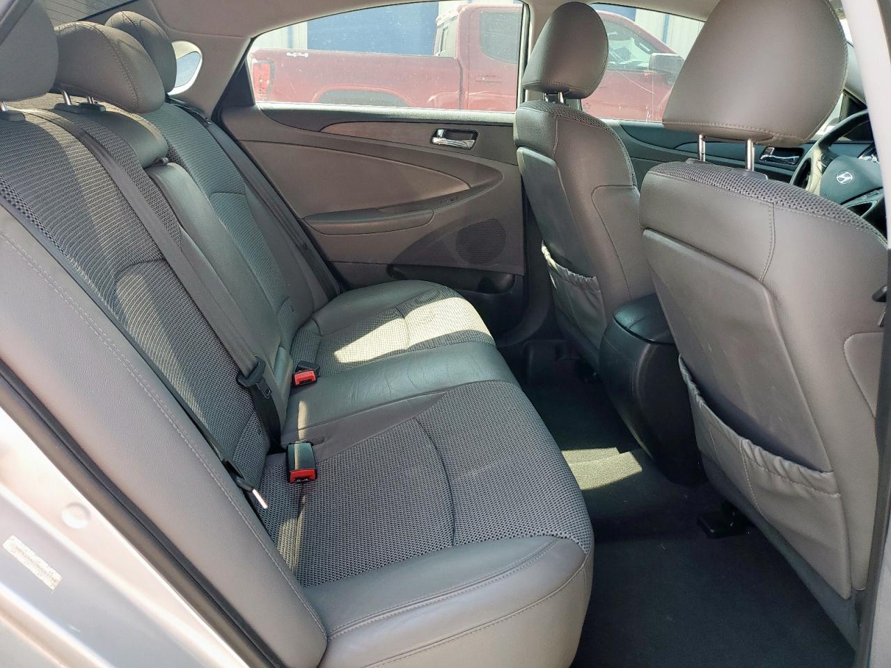 2011 Hyundai Sonata Se VIN: 5NPEC4AC7BH081744 Lot: 80871075