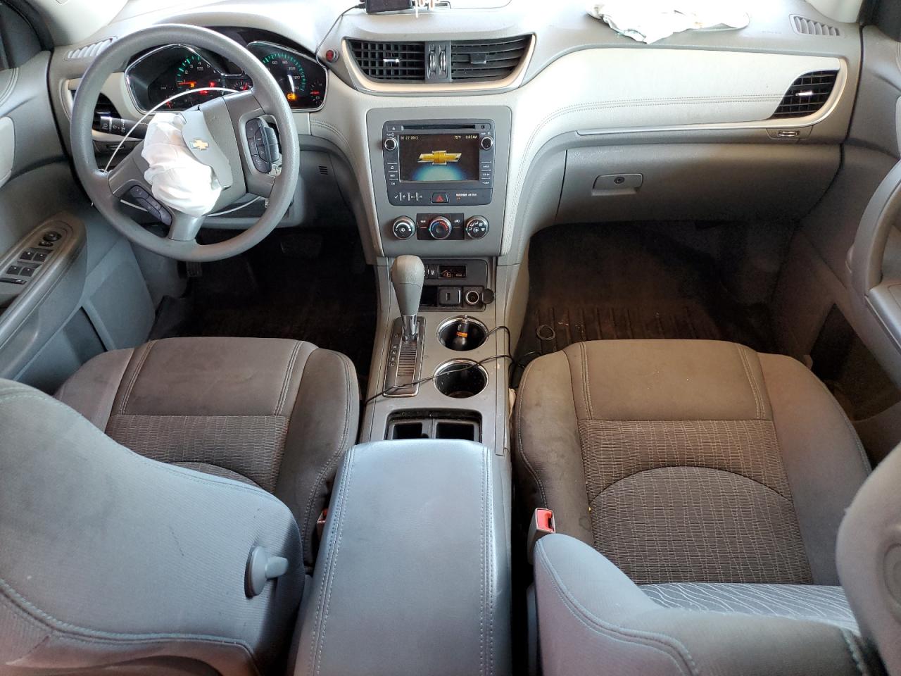 2016 Chevrolet Traverse Ls VIN: 1GNKRFED3GJ236070 Lot: 70949835