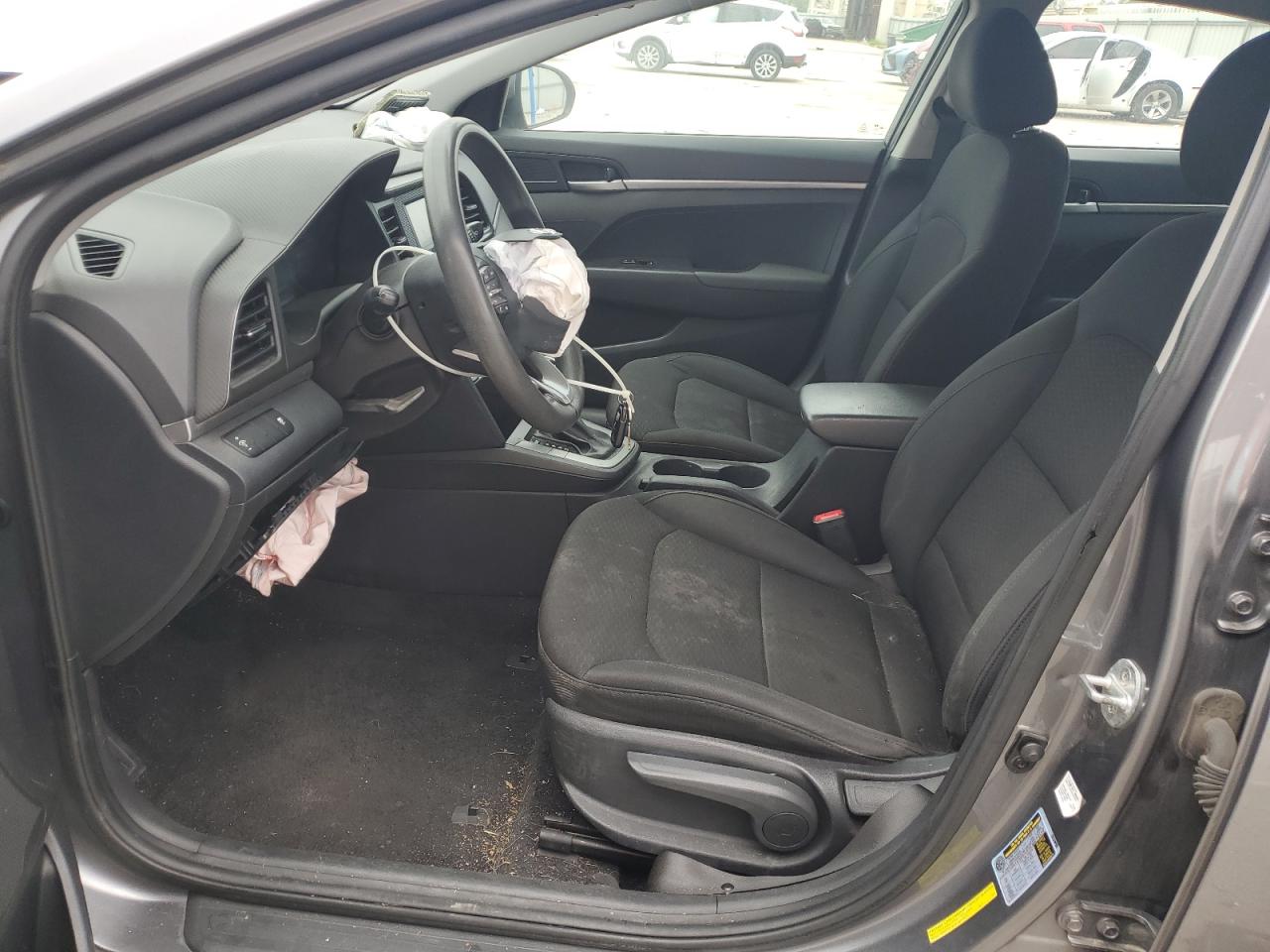 2019 Hyundai Elantra Se VIN: 5NPD74LF7KH489748 Lot: 81106395