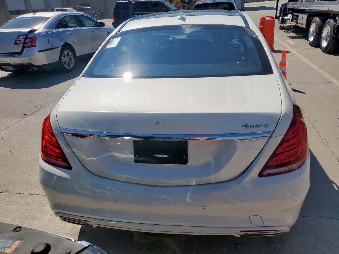 2015 Mercedes-Benz S 550 4Matic VIN: WDDUG8FB6FA166147 Lot: 84419535