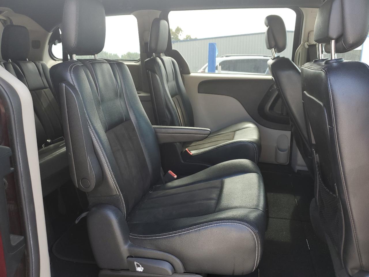 2019 Dodge Grand Caravan Sxt VIN: 2C4RDGCG5KR735630 Lot: 81633725