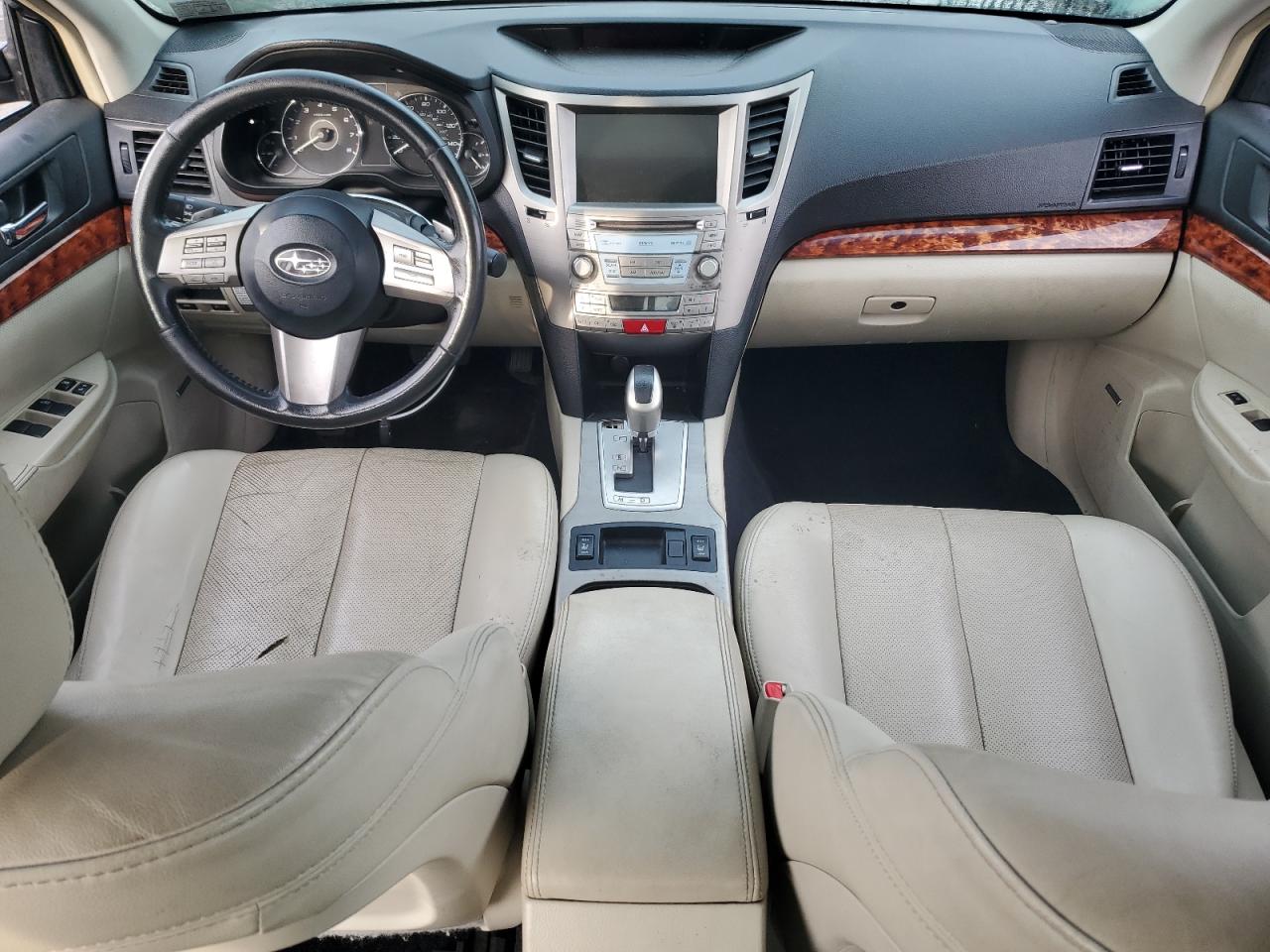 2011 Subaru Legacy 2.5I Limited VIN: 4S3BMBL69B3241226 Lot: 81789825