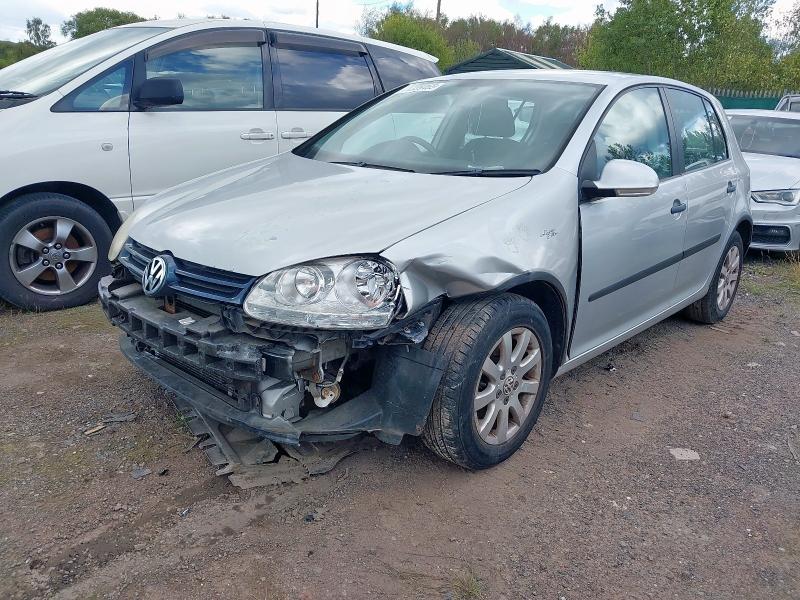 2005 VOLKSWAGEN GOLF FSI SE  for sale at Copart WOLVERHAMPTON