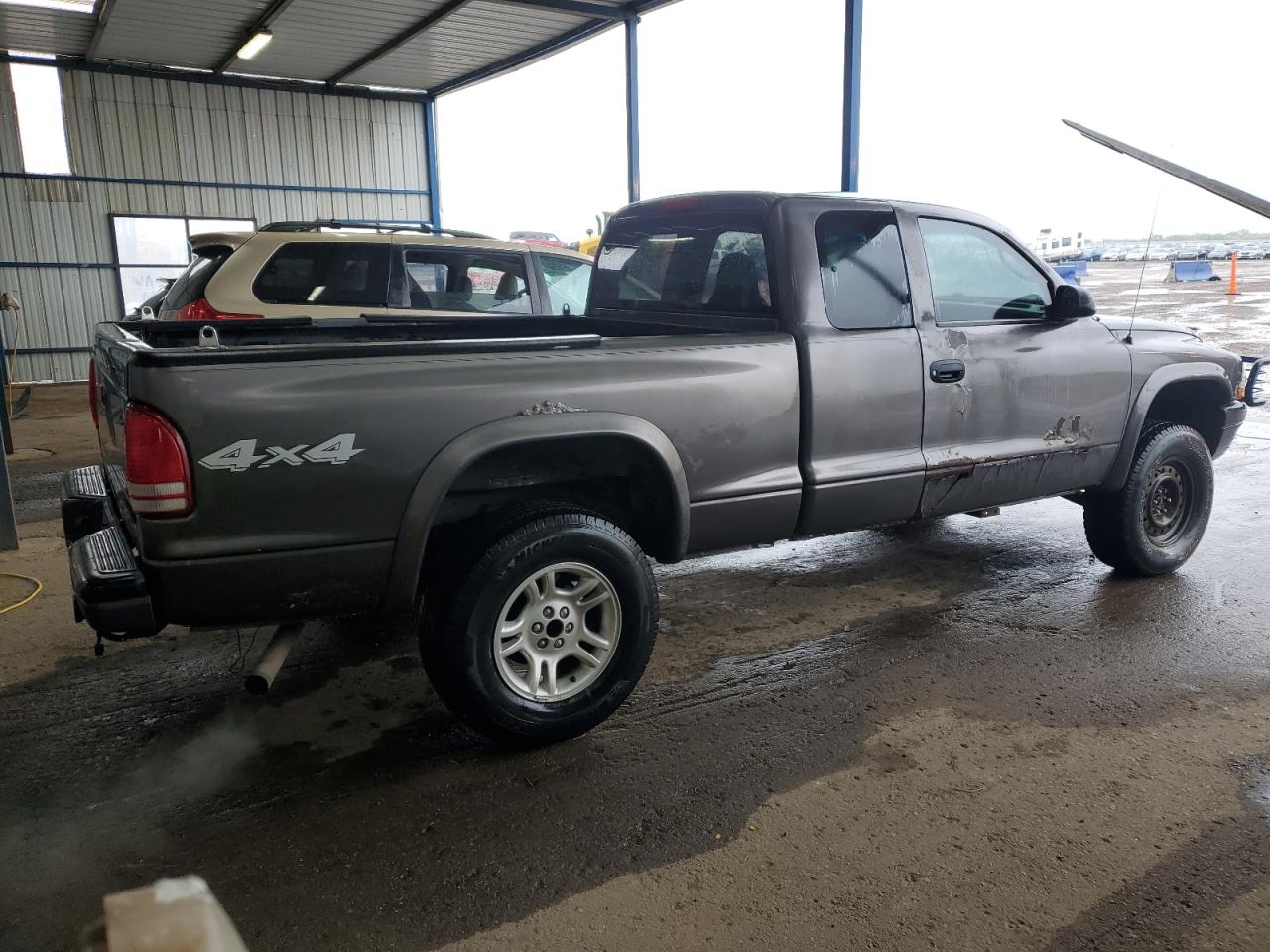 2004 Dodge Dakota Sxt VIN: 1D7HG12K44S556475 Lot: 82159875