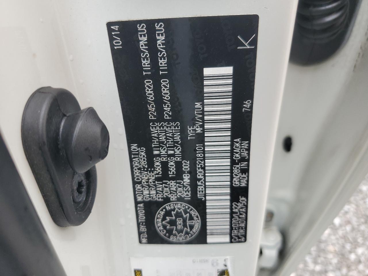 2015 Toyota 4Runner Sr5/Sr5 Premium VIN: JTEBU5JR0F5218101 Lot: 83864545