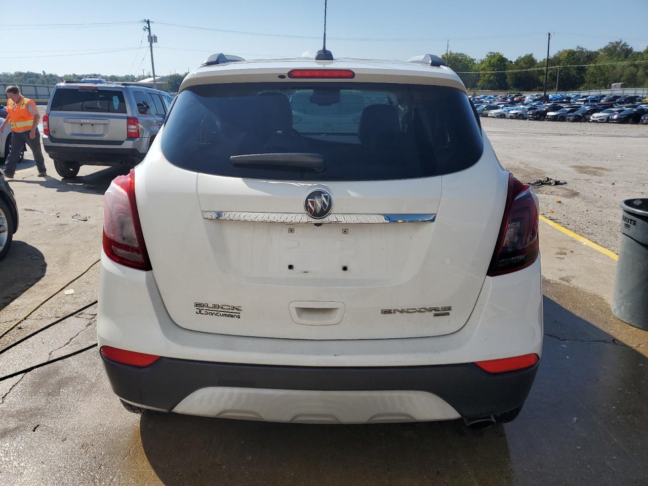 2017 Buick Encore Essence VIN: KL4CJGSB0HB175019 Lot: 82085355