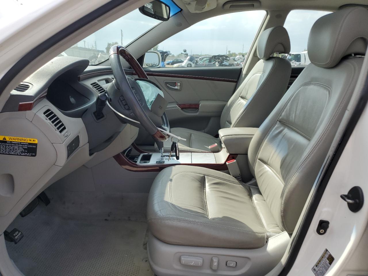 2007 Hyundai Azera Se VIN: KMHFC46F67A209859 Lot: 81348945