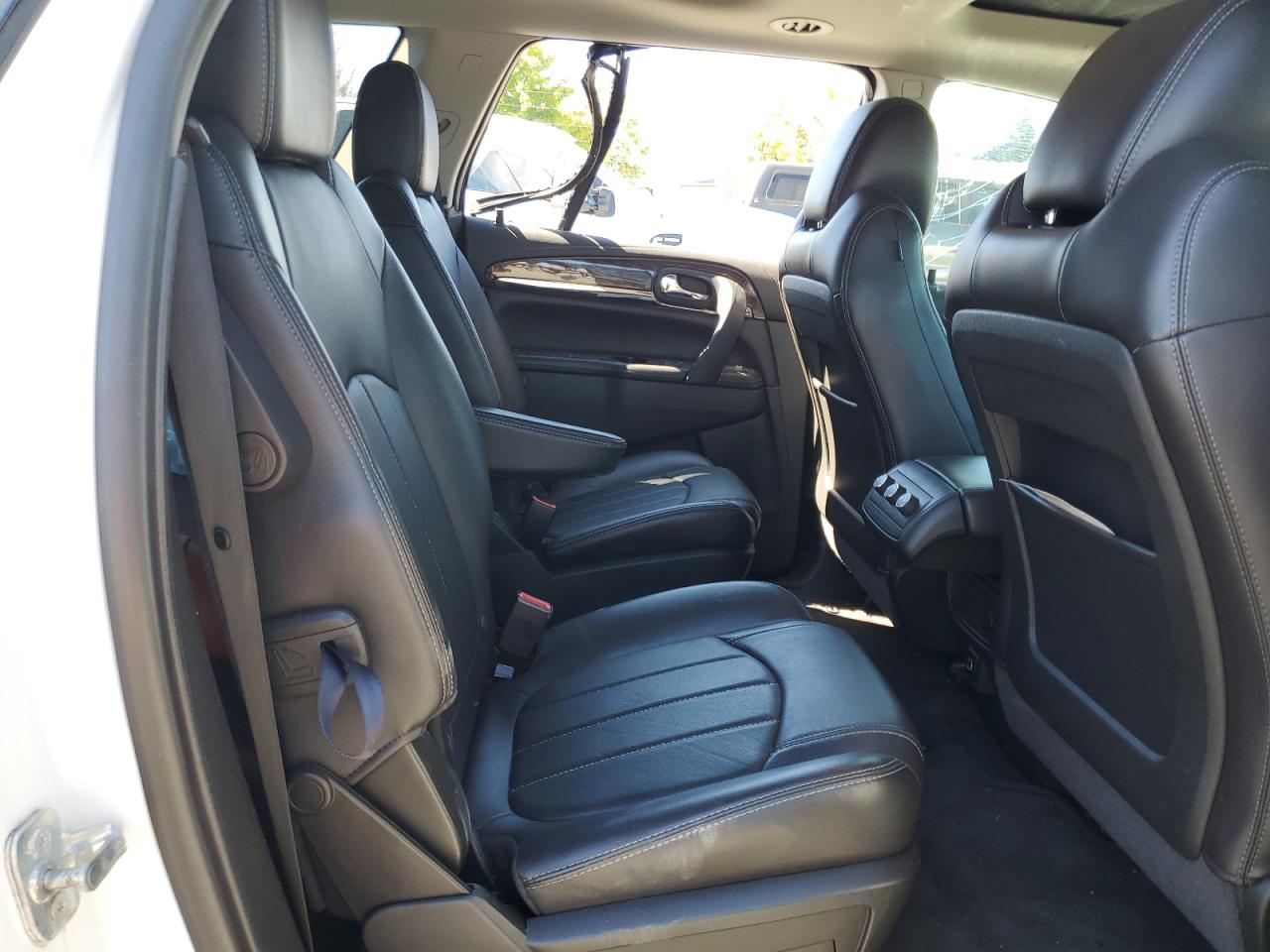 2017 Buick Enclave VIN: 5GAKRBKD5HJ143883 Lot: 72100395