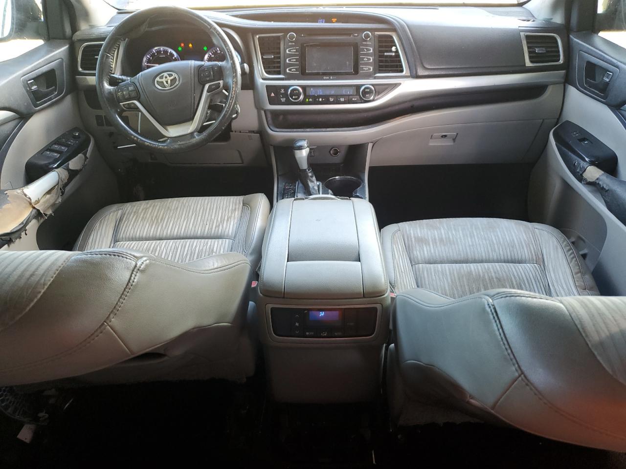 2014 Toyota Highlander Le VIN: 5TDZKRFHXES005780 Lot: 84424825