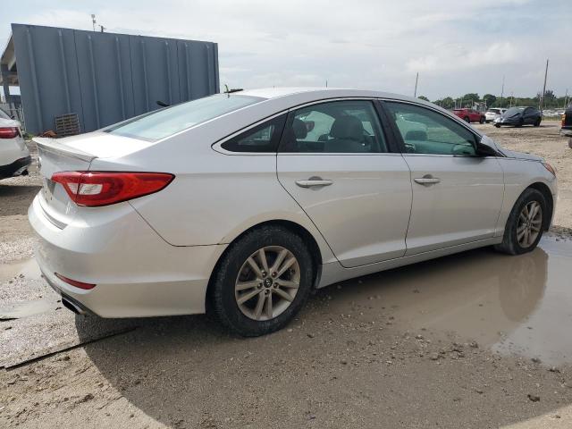  HYUNDAI SONATA 2016 Серебристый