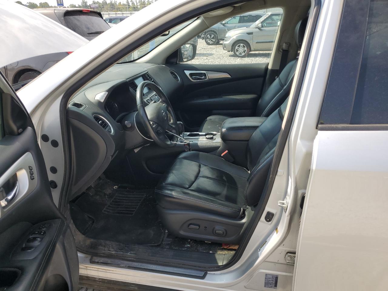 2018 Nissan Pathfinder S VIN: 5N1DR2MM4JC623620 Lot: 80762315