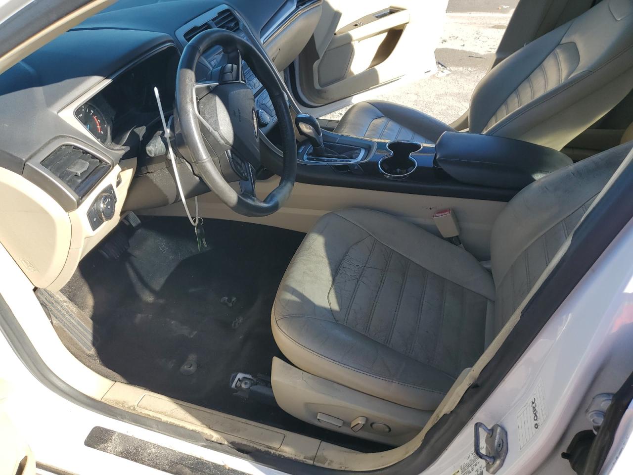 2014 Ford Fusion Se VIN: 3FA6P0H99ER285612 Lot: 83960735