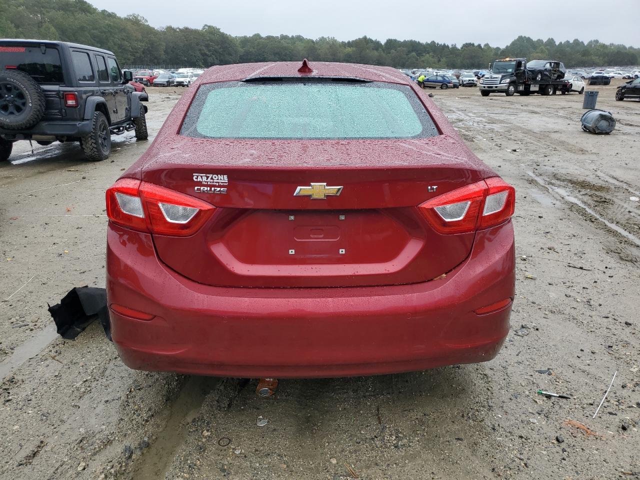 2017 Chevrolet Cruze Lt VIN: 1G1BE5SMXH7173737 Lot: 80758575