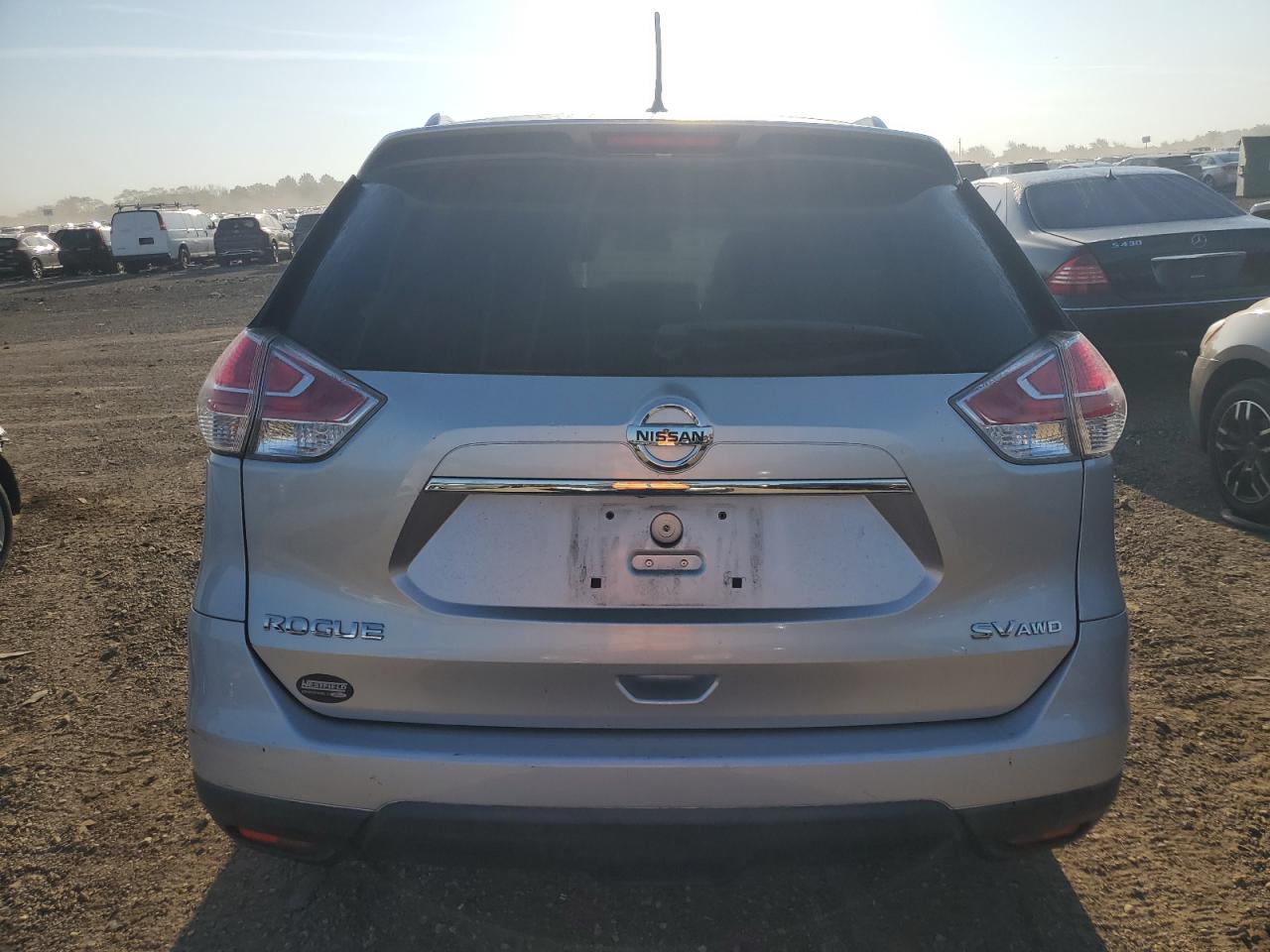 2016 Nissan Rogue S VIN: KNMAT2MVXGP650548 Lot: 80488885