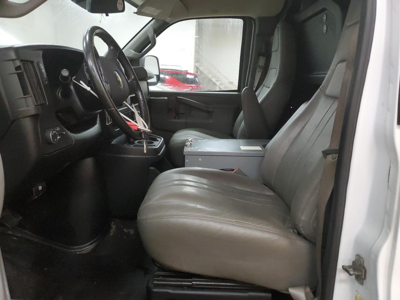 2020 Chevrolet Express G2500 VIN: 1GCWGAFG1L1270742 Lot: 80889865