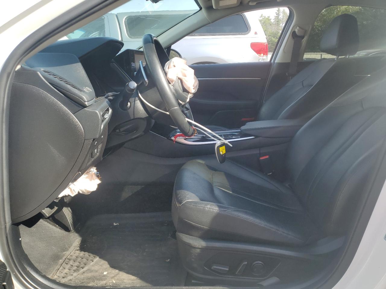 2022 Hyundai Sonata Luxury VIN: KMHL64J20NA213823 Lot: 70331385