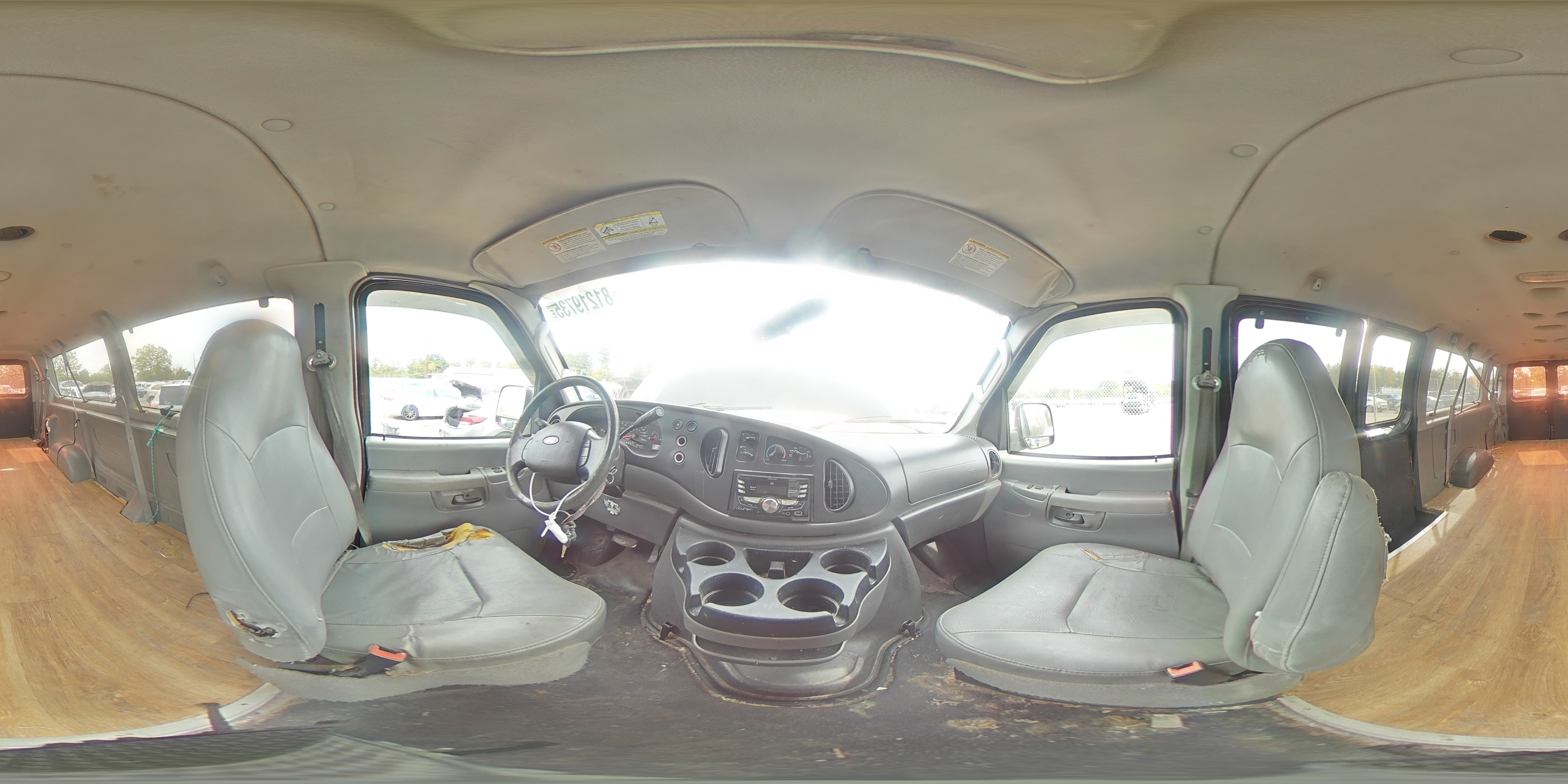 2008 Ford Econoline VIN: 1FBSS31L58DA98948 Lot: 81219735